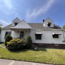 House-Washing-and-Concrete-Cleaning-in-Akron-OH 5